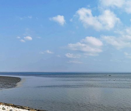 Nordsee: auflaufendes Wasser 