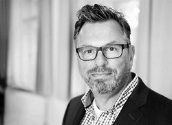 Portrait-Foto von Thomas Hief 